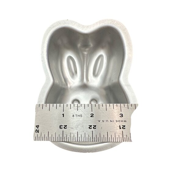 Wilton 1996 Bunny Singles Cake Pans Chicken Spring Easter Rabbit Lot of 4 - Picture 7 of 7